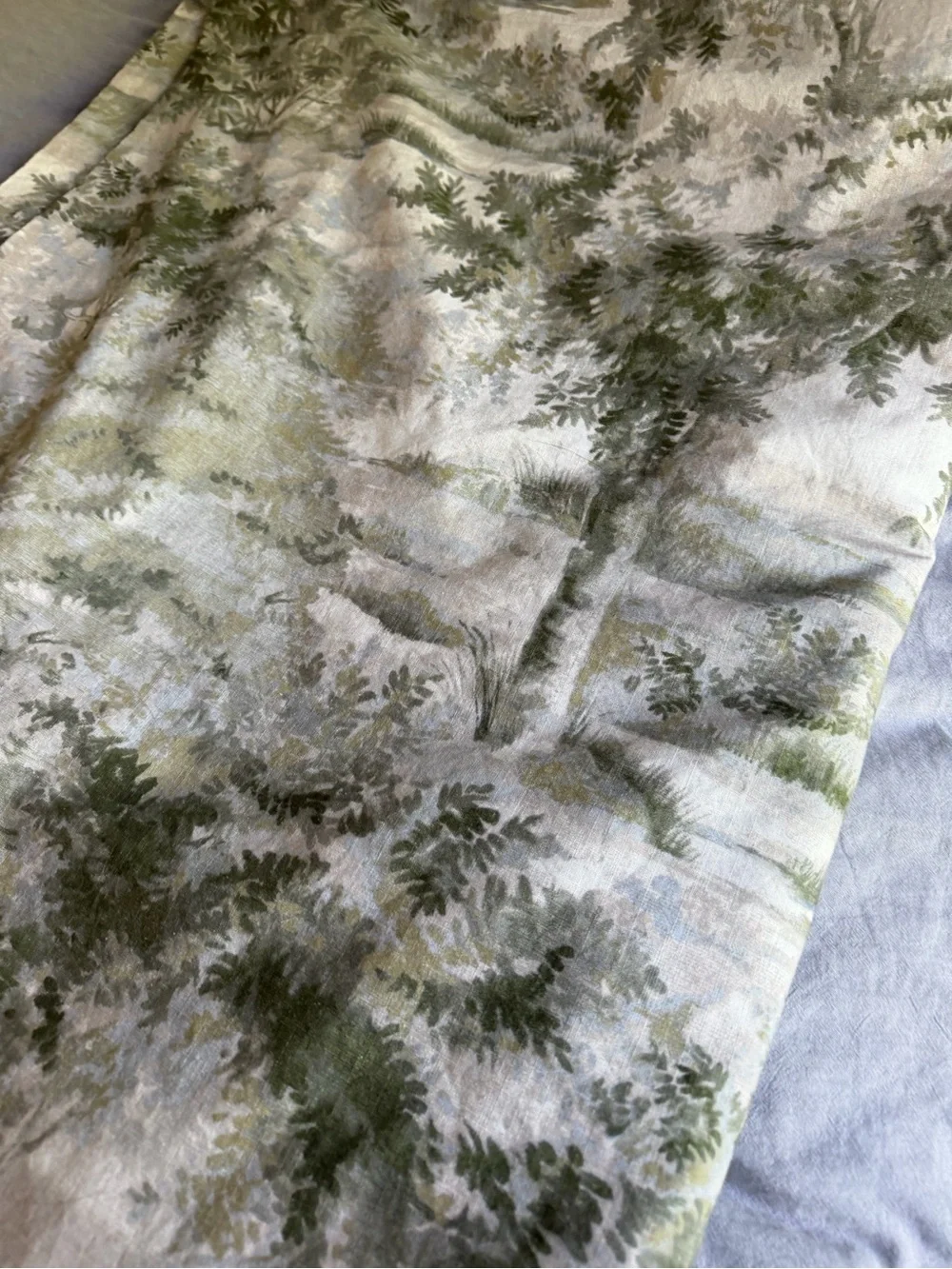Pottery Barn Green and Beige Toile Duvet Cover